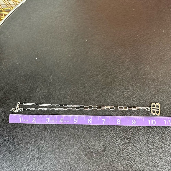 Hand-Crafted Necklace - Picture 2 of 2